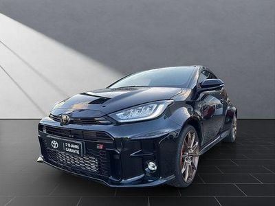 Gebraucht Toyota Yaris Basis 261 PS (191 kW) 2023 Schwarz Limousine