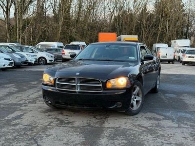 Schwarz Gebraucht 2010 Dodge Charger Limousine | 2.900 €