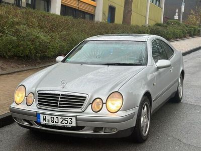 gebraucht Mercedes CLK200 