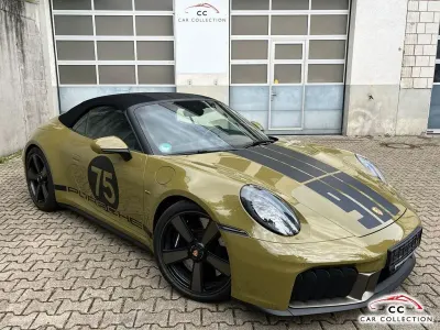 Gebraucht Porsche 992 541 PS (397 kW) 2026 Olive neo t0 Cabrio