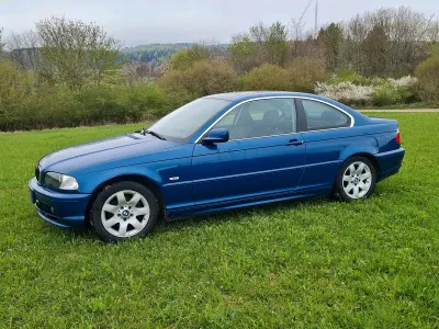 Gebraucht BMW 320 2000 Blau Coupé