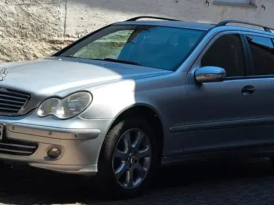 Gebraucht Mercedes C180 Elegance 143 PS (105 kW) 2006 Silber Limousine