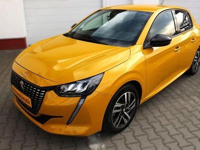 Second-hand Peugeot 208 Allure 101 CP (74 kW) 2024 Galben Hatchback