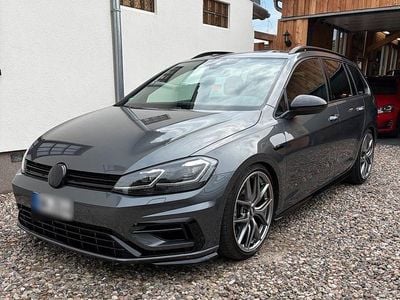 Second-hand VW Golf VII R 300 CP (220 kW) 2020 Gri Break