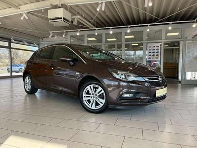 Gebraucht Opel Astra Dynamic 150 PS (110 kW) 2016 Braun Kleinwagen