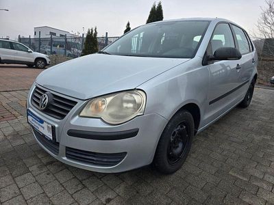 Gebraucht VW Polo Trendline 64 PS (47 kW) 2005 Silber Kleinwagen