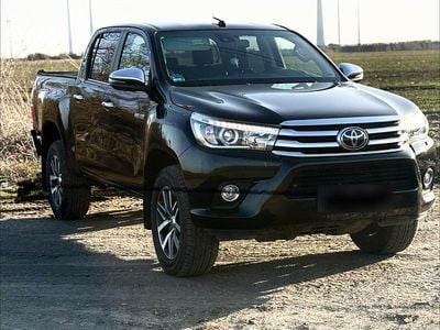 Usata Toyota HiLux Executive 150 CV (110 kW) 2018 Nero Pick-up