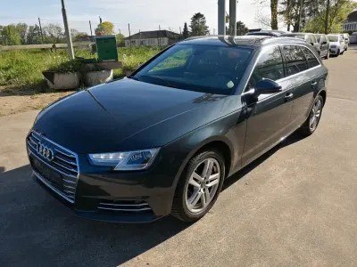Używany Audi A4 Sport 190 KM (139 kW) 2018 Szary Kombi