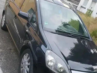 Gebraucht Opel Zafira 105 PS (77 kW) 2006 Schwarz Van / Kleinbus