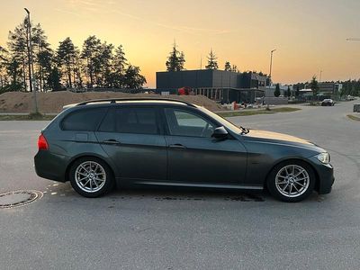 Gebraucht BMW 325 218 PS (160 kW) 2009 Andere farben Kombi