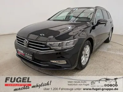 Gebraucht VW Passat S 150 PS (110 kW) 2024 Deep black perleffekt Kombi