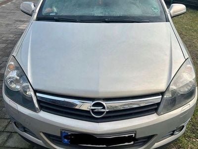 Gebraucht Opel Astra Cabriolet Edition 105 PS (77 kW) 2007 Gold Cabrio