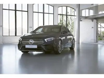Gebraucht Mercedes A200 AMG 150 PS (110 kW) 2023 Schwarz Limousine