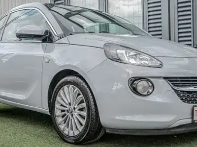 Gebraucht Opel Adam Glam 87 PS (63 kW) 2017 Grau Kleinwagen