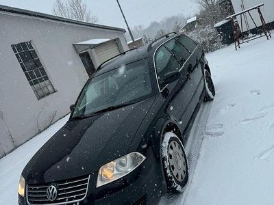 Gebraucht VW Passat 116 PS (85 kW) 2001 Schwarz Kombi
