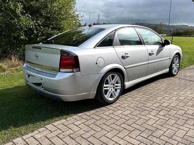 Opel Vectra GTS