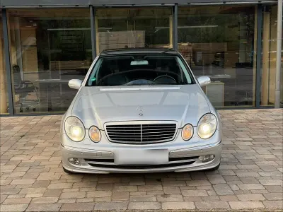 Gebraucht Mercedes E200 163 PS (119 kW) 2004 Silber Limousine