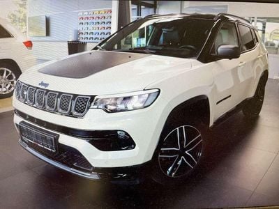 Second-hand Jeep Compass 241 CP (177 kW) 2022 Alb SUV