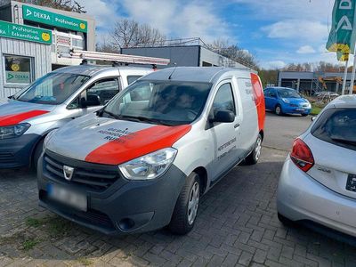 Usata Dacia Dokker 90 CV (66 kW) 2017 Grigio Monovolume