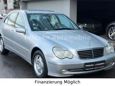Gebraucht Mercedes C180 143 PS (105 kW) 2003 Silber Limousine