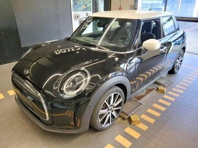 Schwarz Gebraucht 2021 Mini Cooper Kleinwagen | 21.900 € (Teuer)