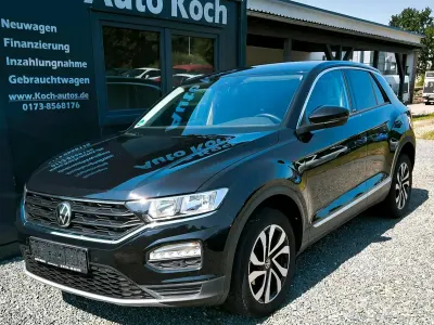 Gebraucht VW T-Roc Active 110 PS (80 kW) 2021 Deep black perleffekt SUV
