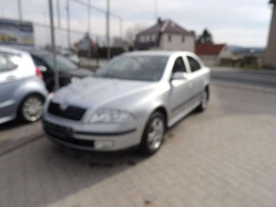 Gebraucht Skoda Octavia Elegance 102 PS (75 kW) 2009 Silber Limousine