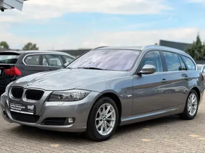 Gebraucht BMW 320 Cabriolet 184 PS (135 kW) 2012 Grau Cabrio