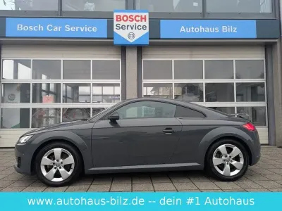 Begagnad Audi TT Advanced 230 HK (169 kW) 2018 Grå Sportkupé