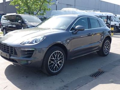 Porsche Macan S