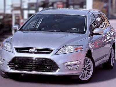 Usata Ford Mondeo Business Edition 160 CV (117 kW) 2014 Argento Berlina