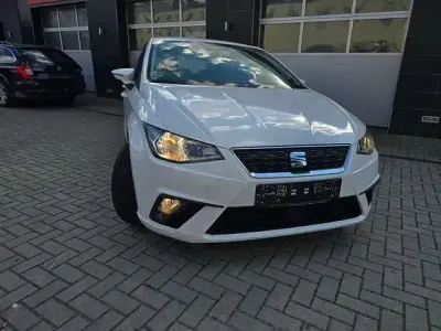 Gebraucht Seat Ibiza Style 95 PS (69 kW) 2020 "candy" weiss Kleinwagen