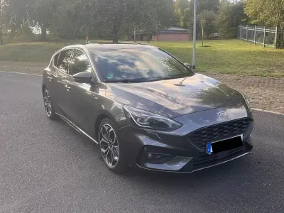 Brugt Ford Focus ST-Line 125 HK (91 kW) 2018 Grå Sedan