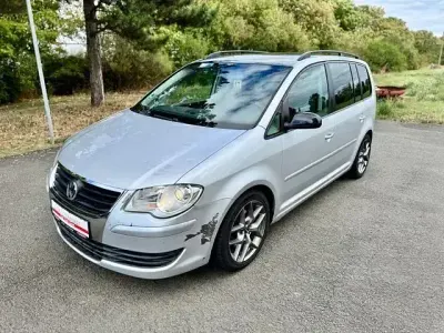 Gebraucht VW Touran Trendline 102 PS (75 kW) 2007 Silber Van / Kleinbus