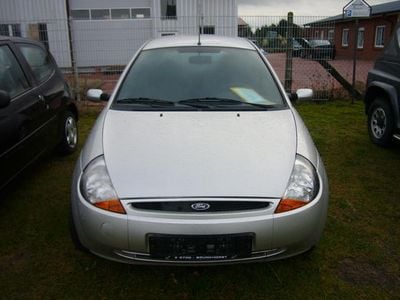 Gebraucht Ford Ka 60 PS (44 kW) 2002 Silber Kleinwagen
