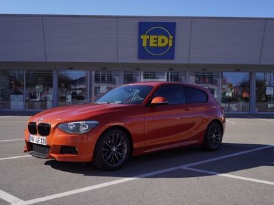 Orange Gebraucht 2012 BMW 118 Sport Line Kleinwagen | 9.500 €