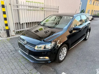 Gebraucht VW Polo Comfortline 60 PS (44 kW) 2014 Schwarz Kleinwagen