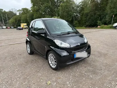 Gebraucht Smart ForTwo Coupé 61 PS (44 kW) 2009 Schwarz Coupé