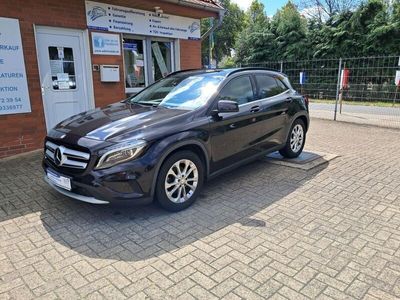 Mercedes GLA220