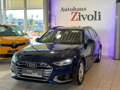 Gebraucht Audi A4 Ambiente 163 PS (119 kW) 2021 Blau Kombi