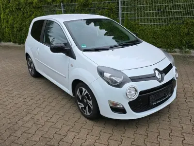 Gebraucht Renault Twingo Dynamique 75 PS (55 kW) 2012 Weiß Kleinwagen