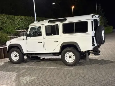 Gebraucht Land Rover Defender 122 PS (89 kW) 2015 Kombi