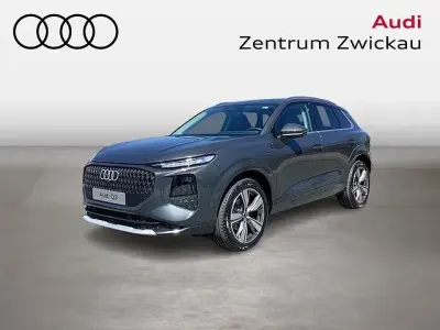 Neu Audi Q3 Sport 150 PS (110 kW) 2026 Grau SUV