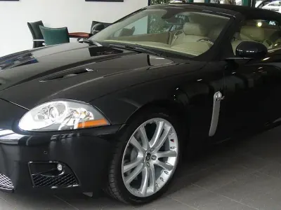 Używany Jaguar XKR 416 KM (305 kW) 2007 Czarny Kabriolet