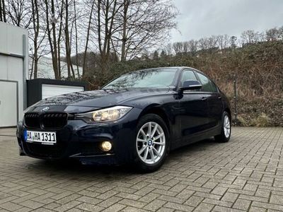 gebraucht BMW 320 i. Sport lien