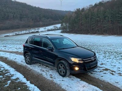 Schwarz Gebraucht 2012 VW Tiguan SUV | 9.800 € (Fairer Preis)