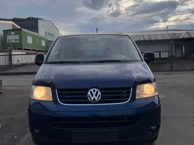 Gebraucht VW Multivan 131 PS (96 kW) 2003 Blau Van / Kleinbus