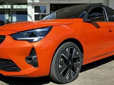 Orange Gebraucht 2021 Opel Corsa-e Ultimate Kleinwagen | 16.199 € (Fairer Preis)