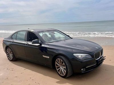 BMW 740