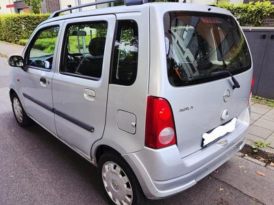 Opel Agila